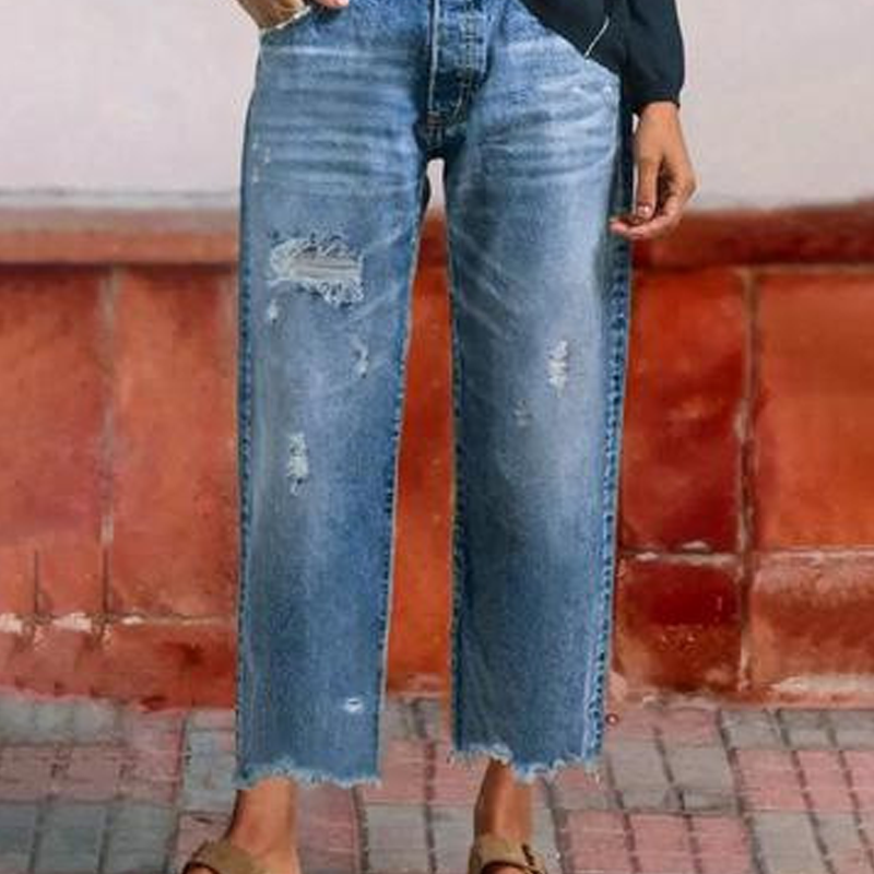 Lola · Jeans dritti corti retrò da donna