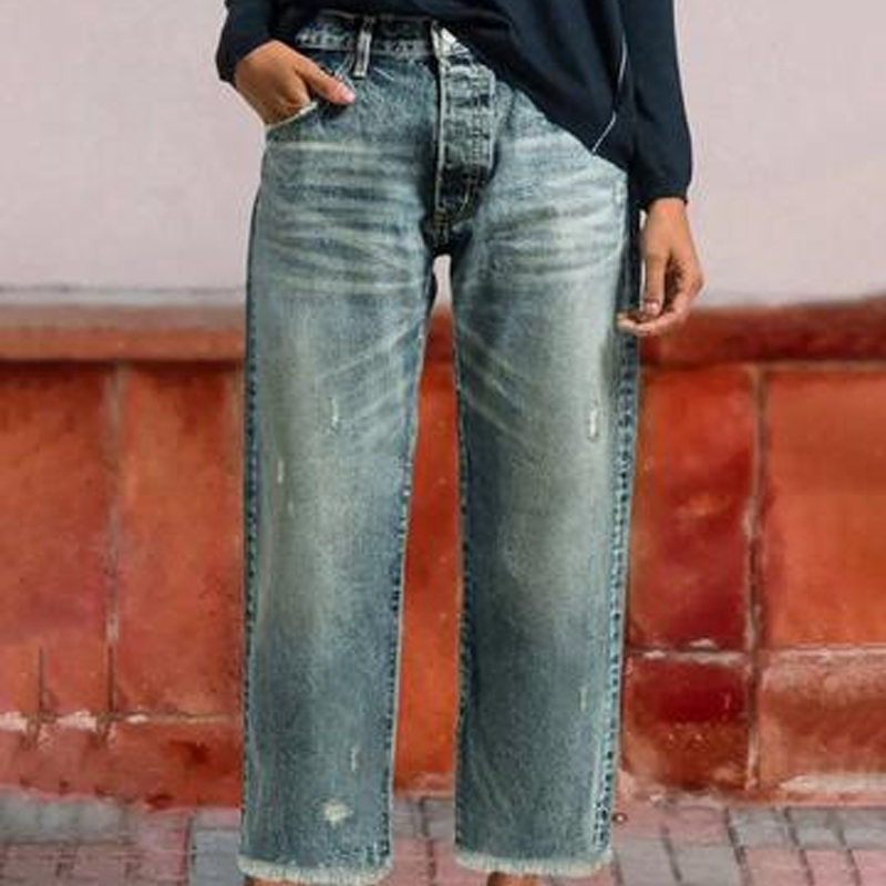 Lola · Jeans dritti corti retrò da donna
